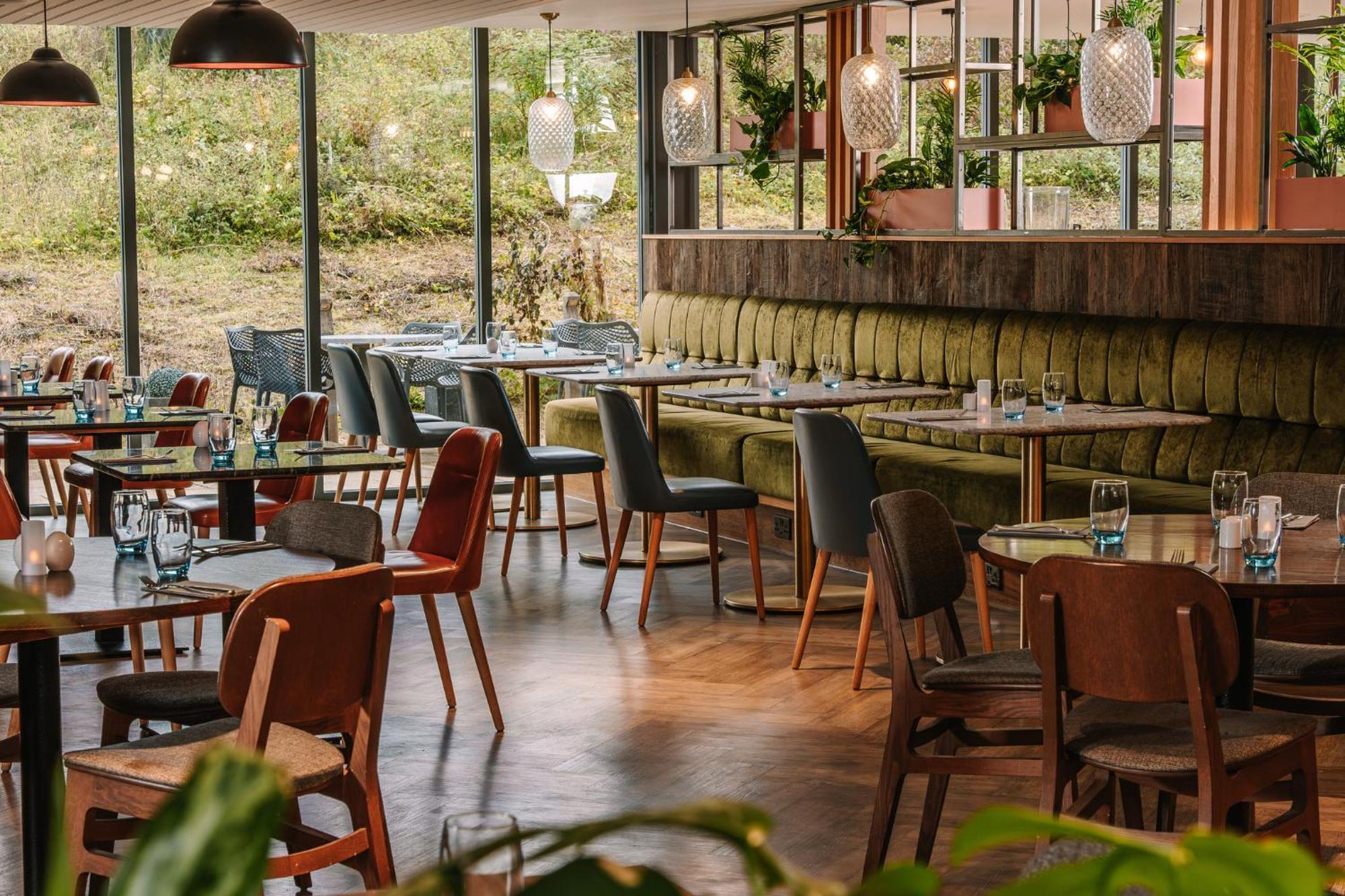 Voco Winchester Hotel & Spa By Ihg Exterior foto