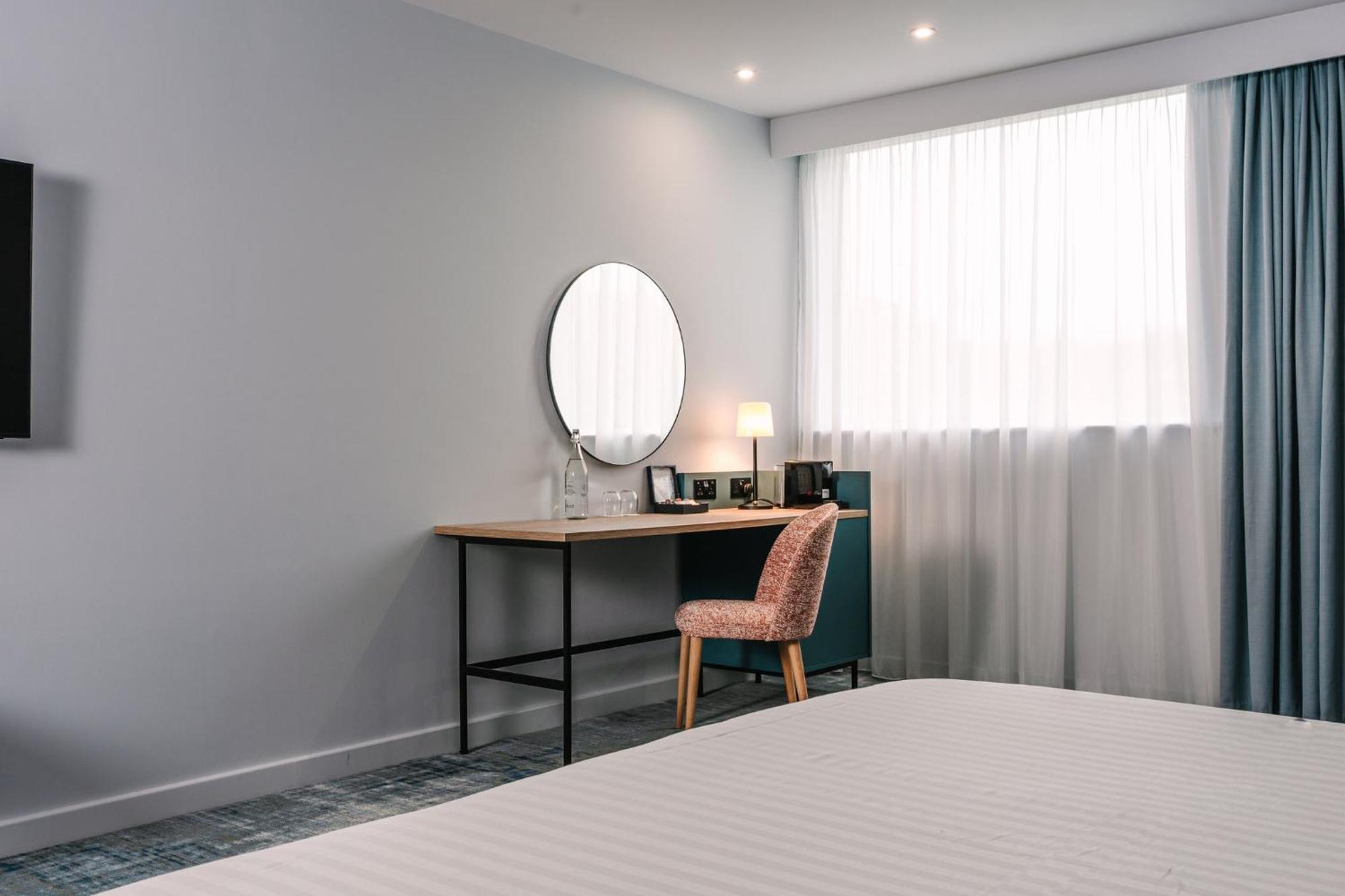 Voco Winchester Hotel & Spa By Ihg Exterior foto